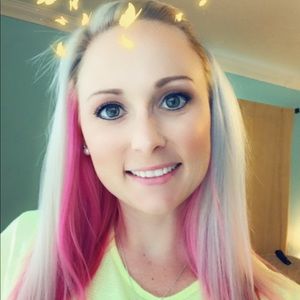 Meet your Posher, Stormy